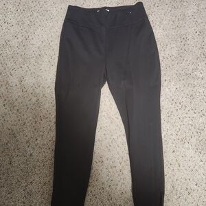 Women's Sleek Black Skinny Pants